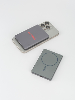 Аккумулятор с функцией беспроводной зарядки Москва 5000 мАч